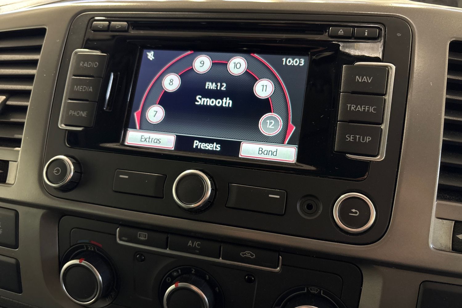 Used Volkswagen Transporter 2015 for sale - 77280577: Photo 11