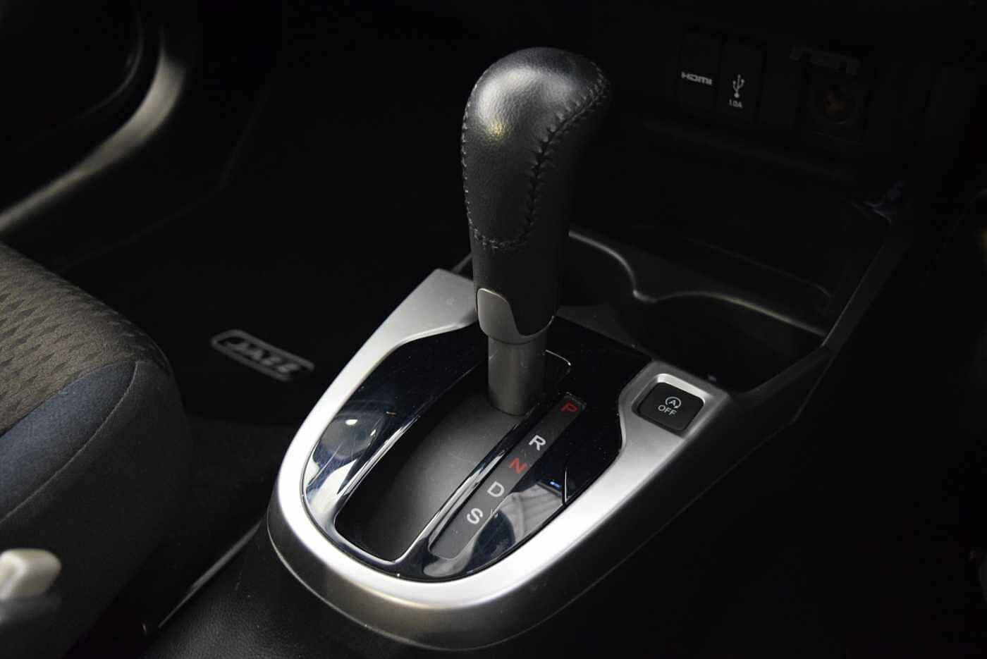 Used Honda Jazz 2018 for sale - 76154369: Photo 14
