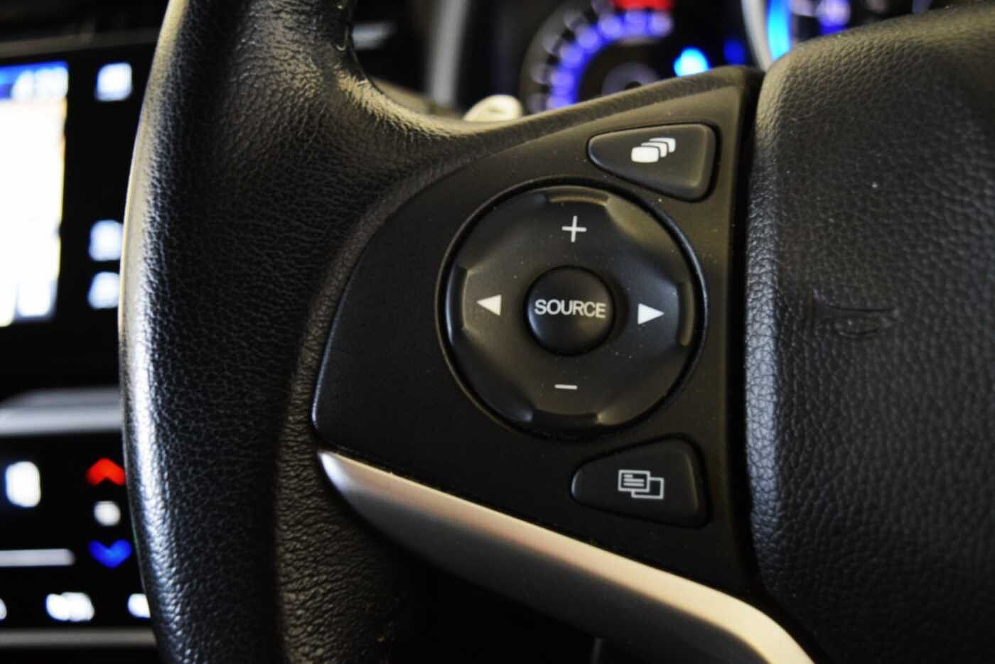 Used Honda Jazz 2018 for sale - 76154369: Photo 15