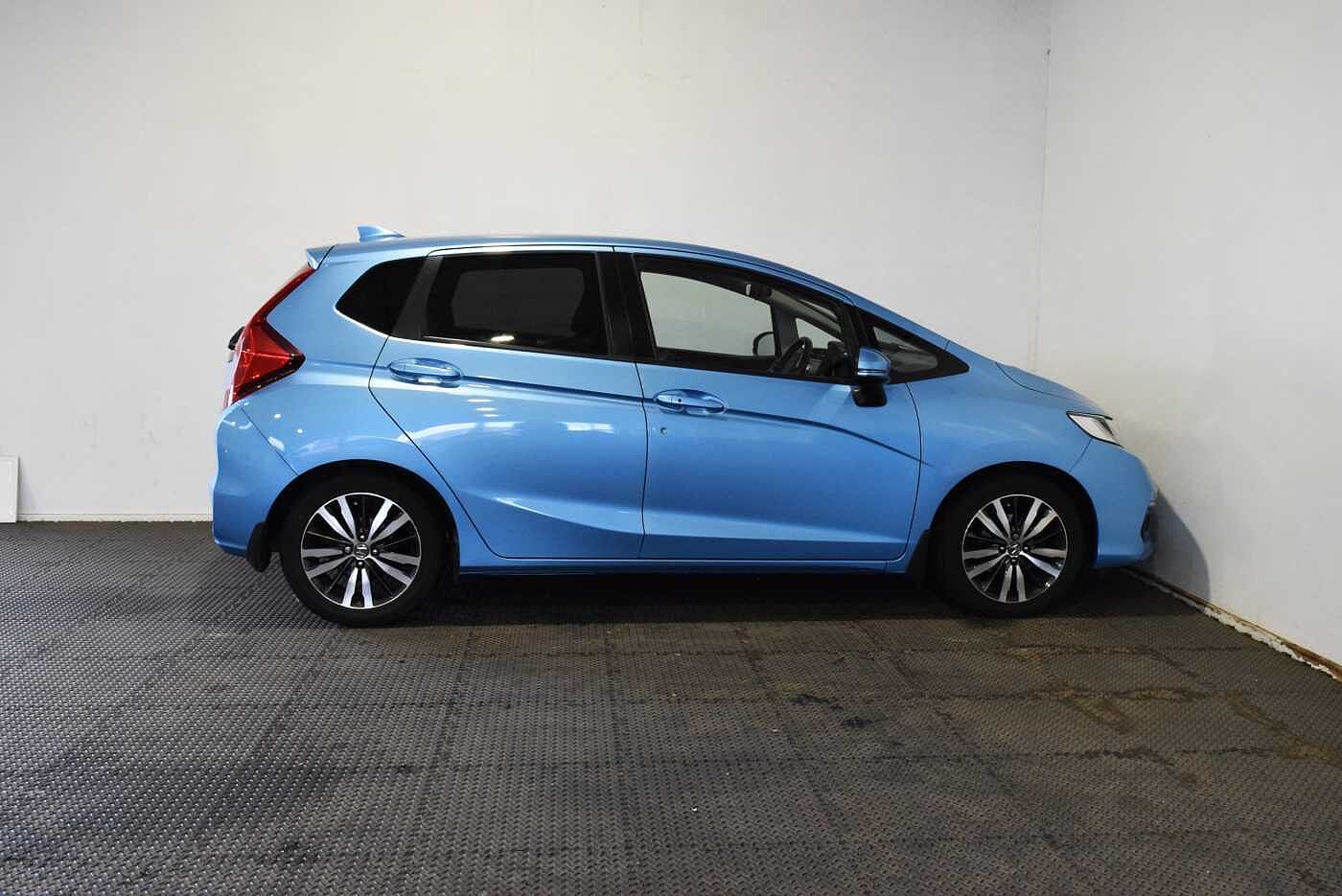 Used Honda Jazz 2018 for sale - 76154369: Photo 5