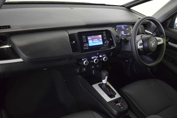 Used Honda Jazz 2021 for sale - 76261143: Photo 2