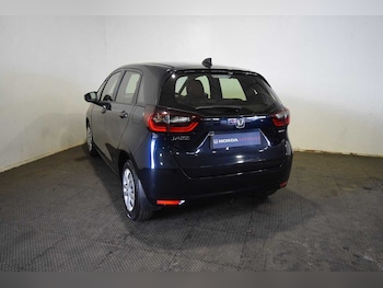 Used Honda Jazz 2021 for sale - 76261143: Photo 3