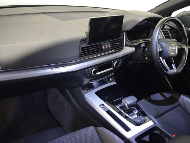 Used Audi Q5 2023 for sale - 75814224: Photo 2