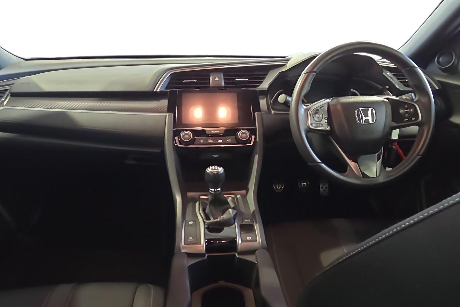 Used Honda Civic 2018 for sale - 78206395: Photo 8