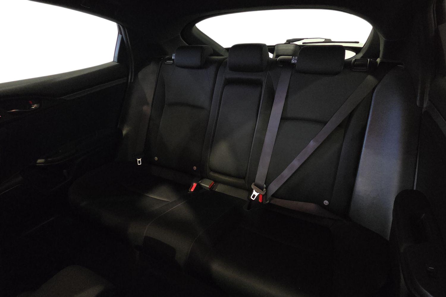 Used Honda Civic 2018 for sale - 78206395: Photo 9