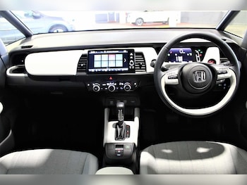 Used Honda Jazz 2021 for sale - 76139635: Photo