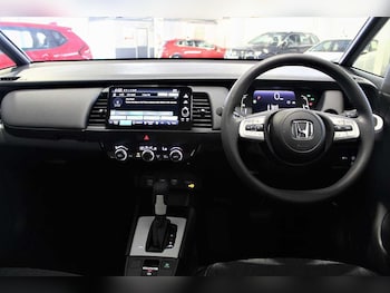 Used Honda Jazz 2023 for sale - 76139633: Photo