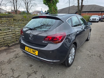 Used Vauxhall Astra 2013 for sale - 77516192: Photo