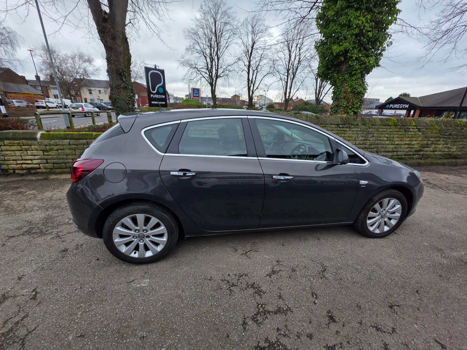 Used Vauxhall Astra 2013 for sale - 77516192: Photo 6