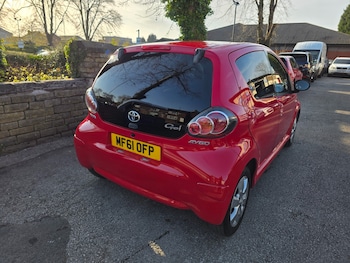 Used Toyota AYGO 2011 for sale - 78167841: Photo
