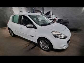 Used Renault Clio Cars for Sale near Stockport, Greater Manchester