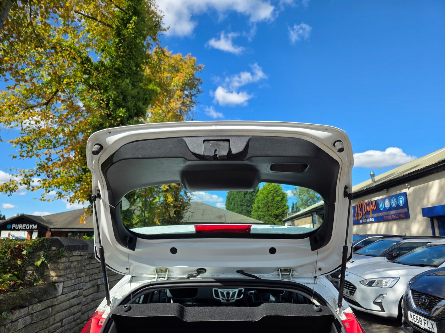 Used Ford Fiesta 2012 for sale - 76025959: Photo 17