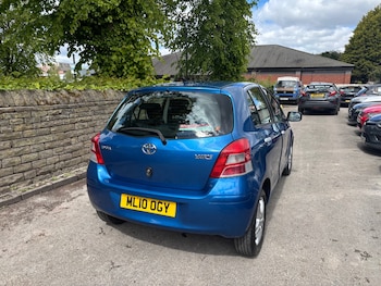 Used Toyota Yaris 2010 for sale - 78594636: Photo