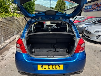 Used Toyota Yaris 2010 for sale - 78594636: Photo