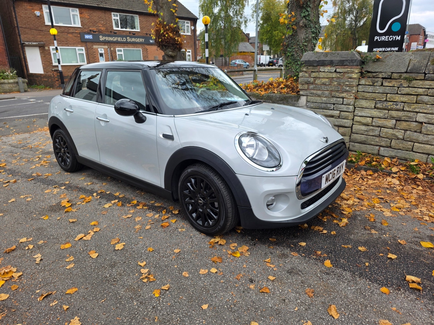 Used MINI Hatch 2016 for sale - 76300847: Photo 1