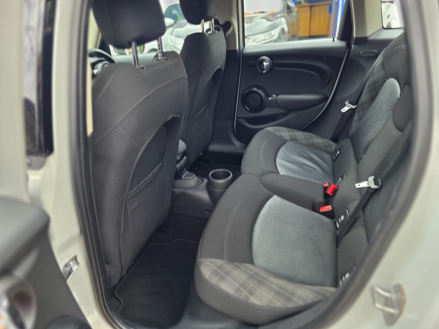 Used MINI Hatch 2016 for sale - 76300847: Photo 18