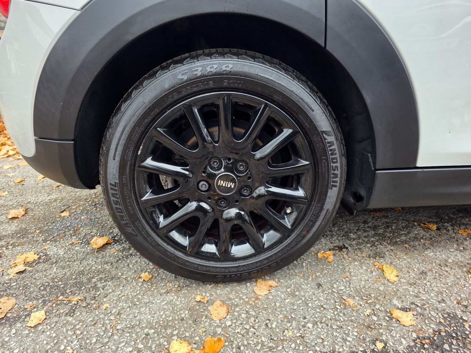 Used MINI Hatch 2016 for sale - 76300847: Photo 33