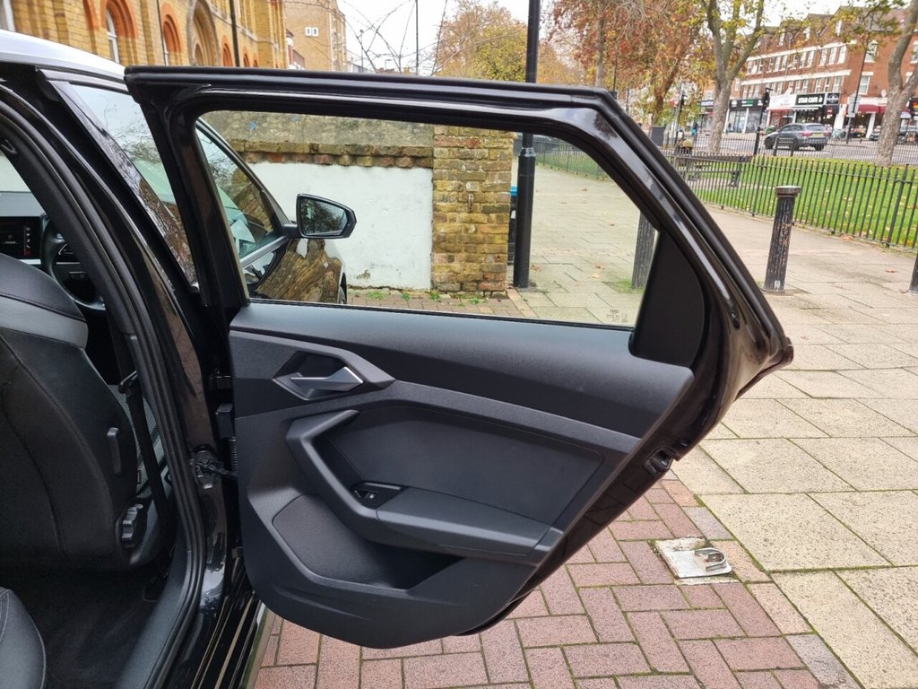 Used Audi A1 2019 for sale - 76546603: Photo 15