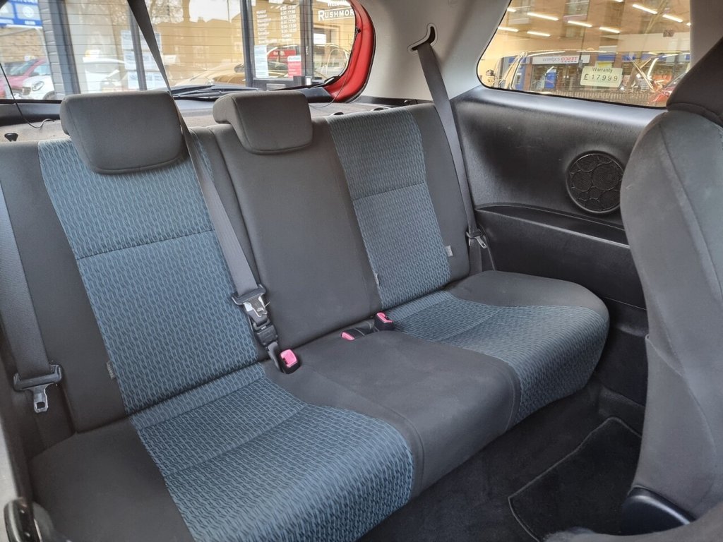 Used Toyota Yaris 2012 for sale - 77477758: Photo 14