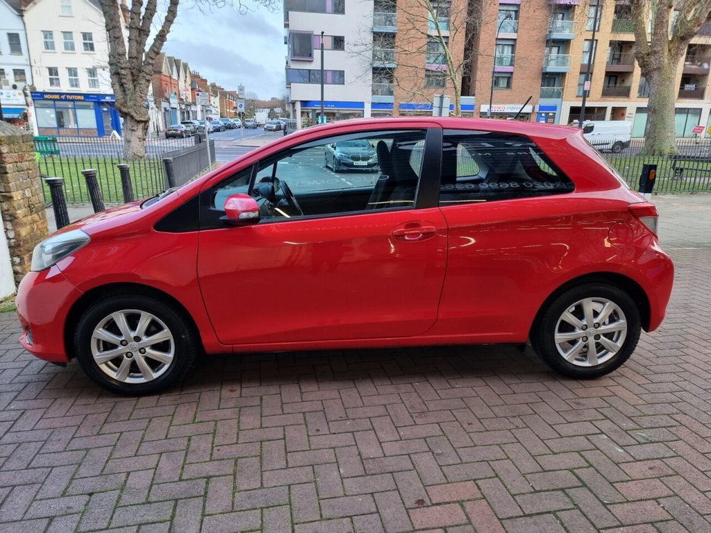 Used Toyota Yaris 2012 for sale - 77477758: Photo 29