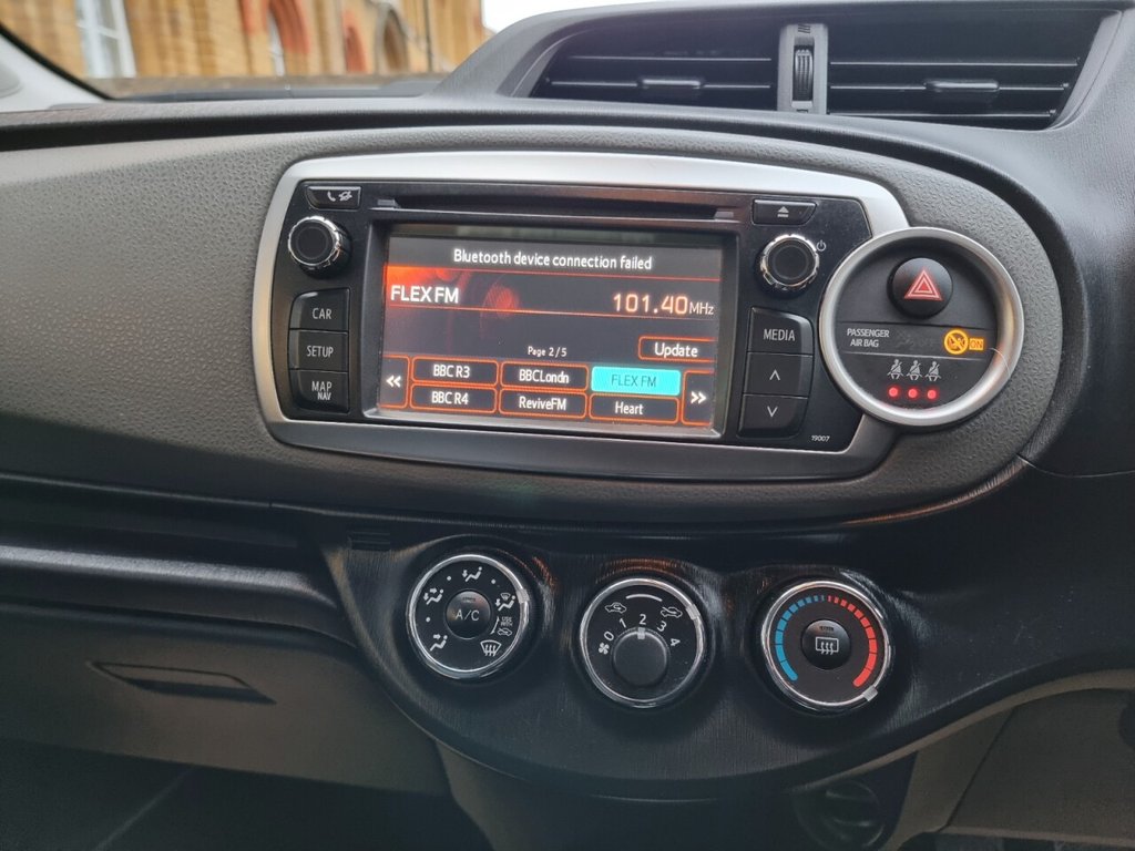 Used Toyota Yaris 2012 for sale - 77477758: Photo 3