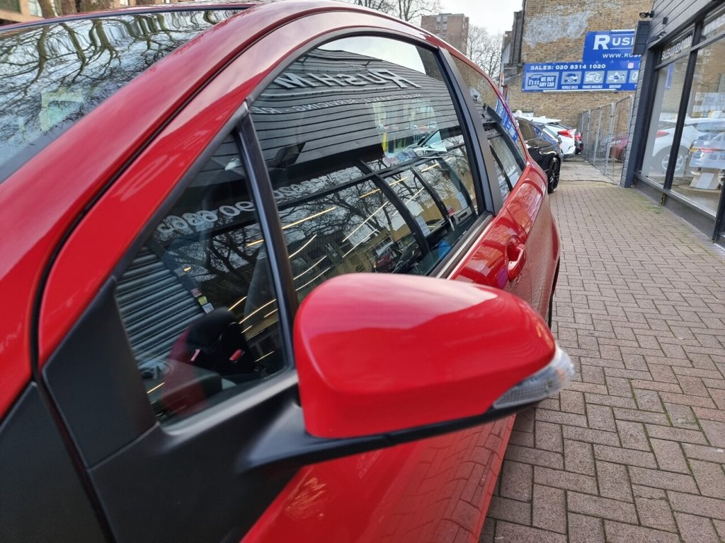 Used Toyota Yaris 2012 for sale - 77477758: Photo 30