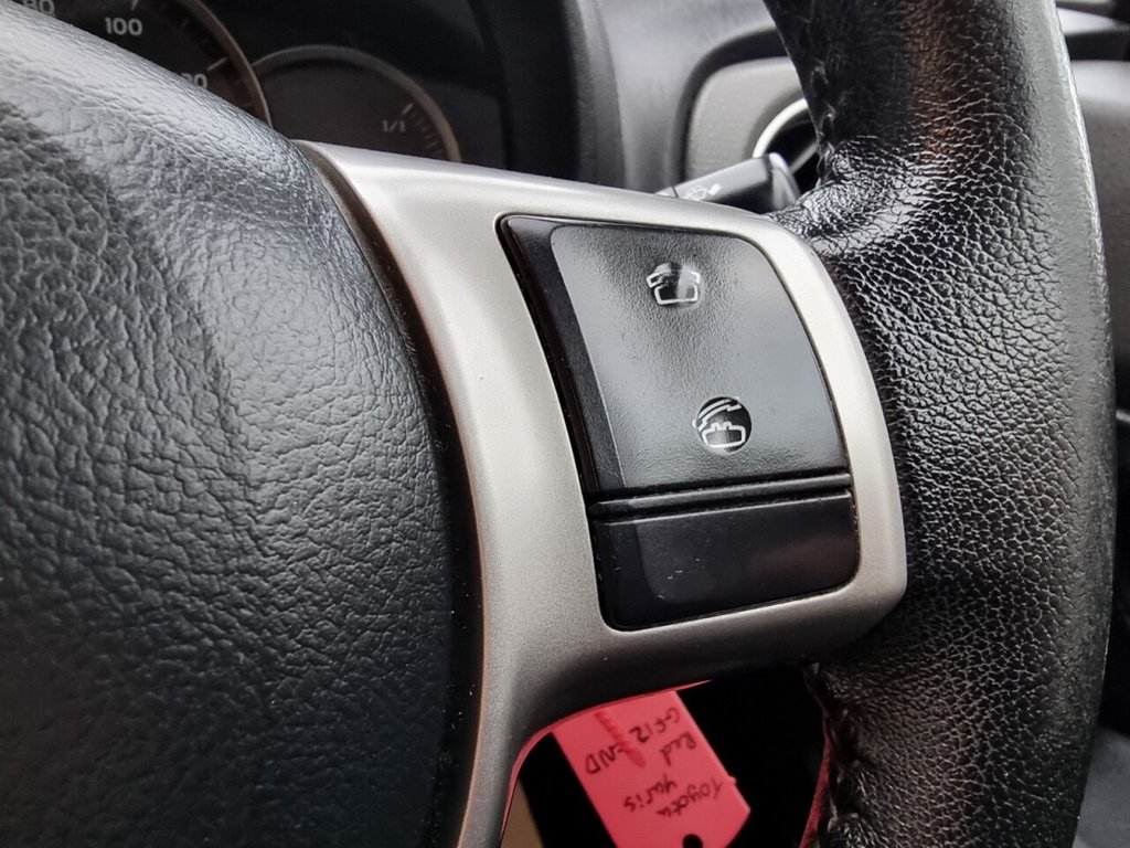 Used Toyota Yaris 2012 for sale - 77477758: Photo 39