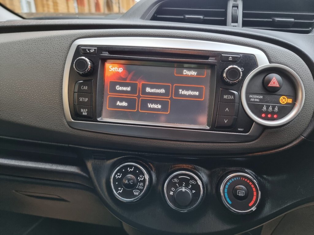 Used Toyota Yaris 2012 for sale - 77477758: Photo 43