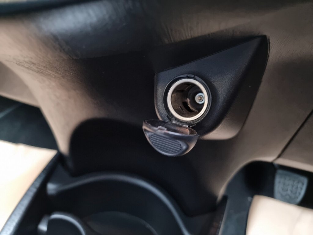 Used Toyota Yaris 2012 for sale - 77477758: Photo 47