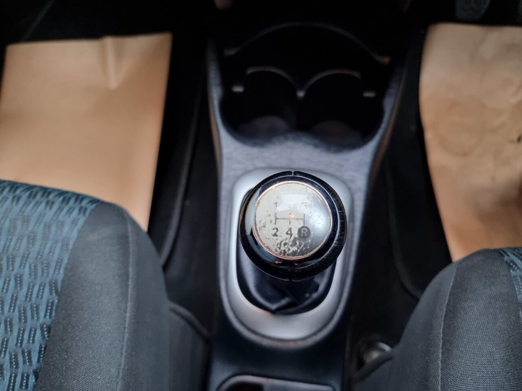 Used Toyota Yaris 2012 for sale - 77477758: Photo 48