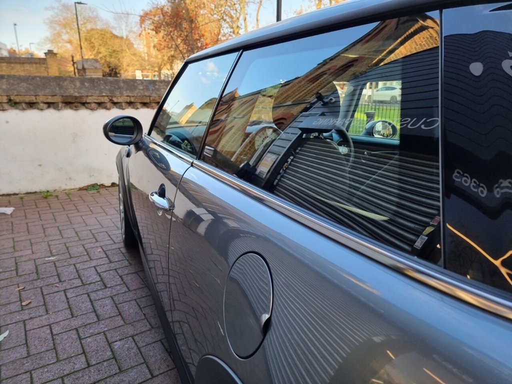 Used MINI Hatch 2010 for sale - 76783579: Photo 23