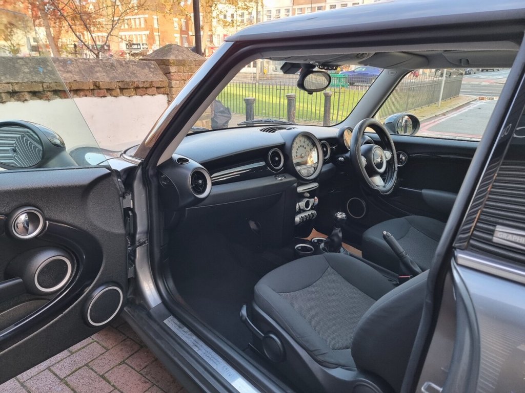 Used MINI Hatch 2010 for sale - 76783579: Photo 26