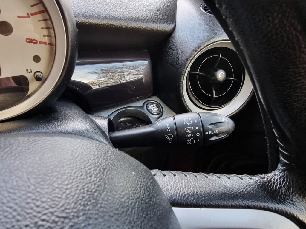 Used MINI Hatch 2010 for sale - 76783579: Photo 40