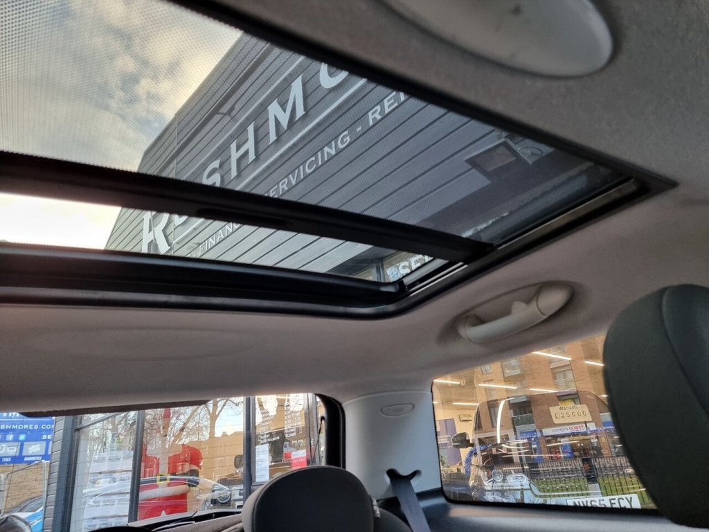 Used MINI Hatch 2010 for sale - 76783579: Photo 46