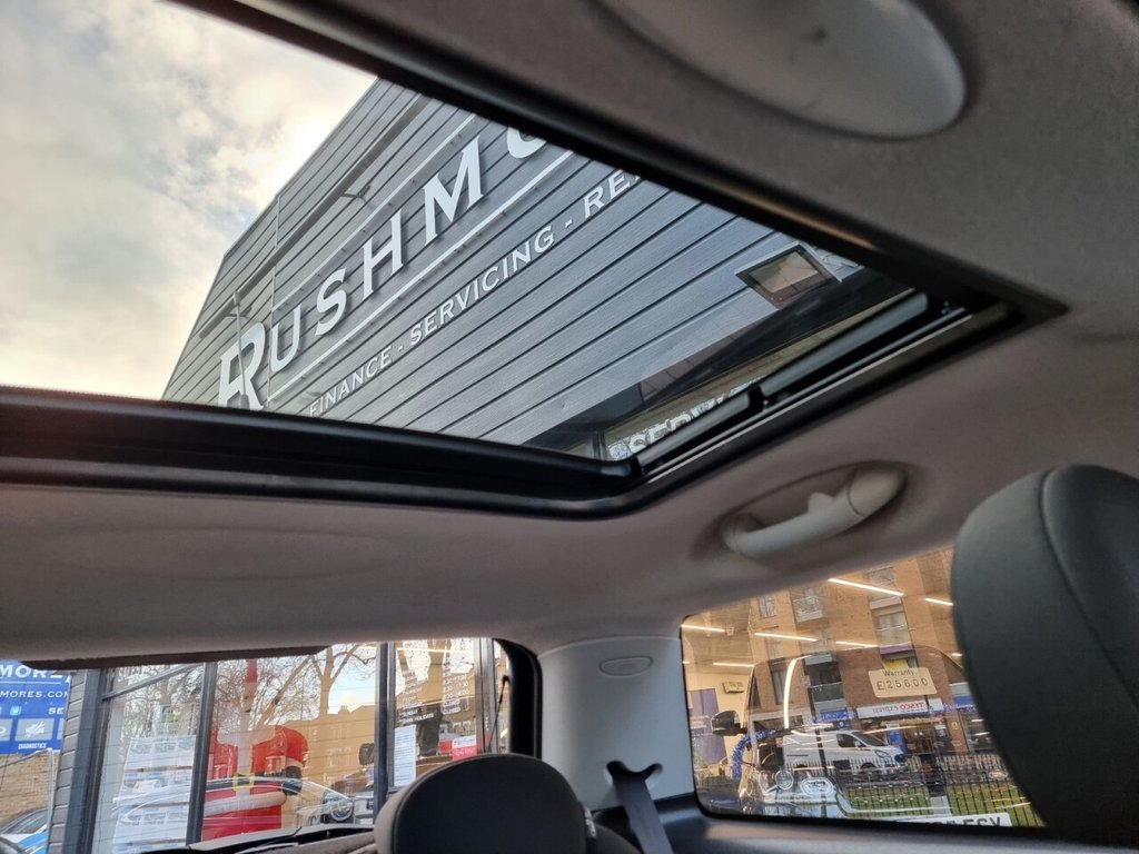 Used MINI Hatch 2010 for sale - 76783579: Photo 47