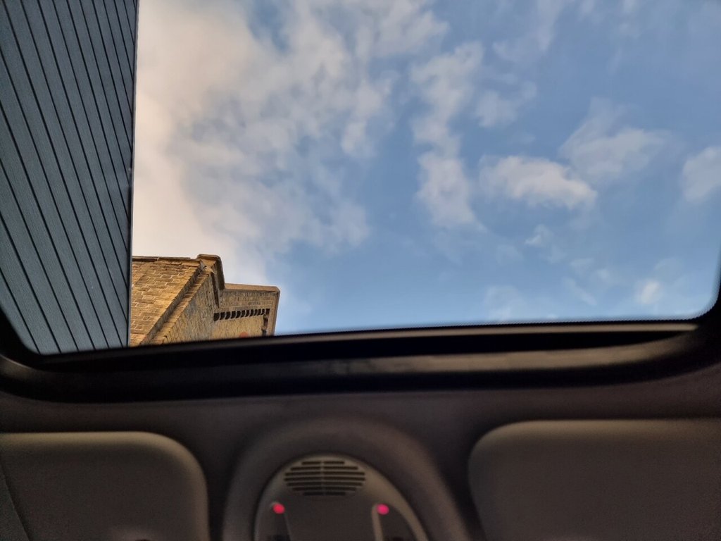 Used MINI Hatch 2010 for sale - 76783579: Photo 49