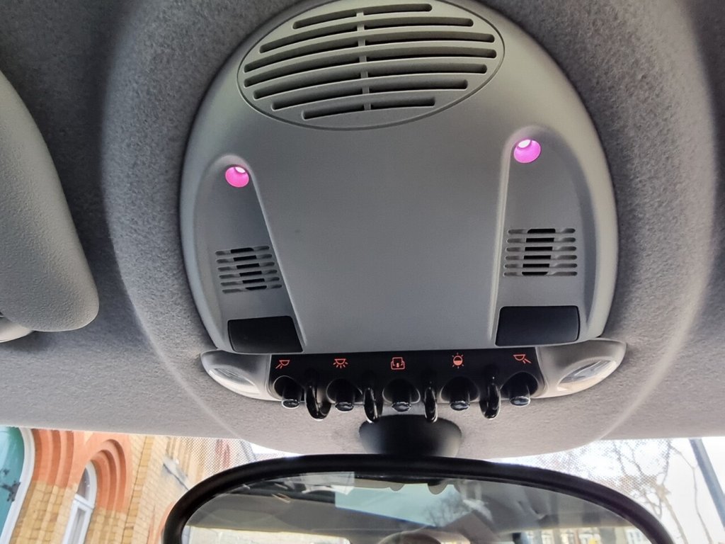 Used MINI Hatch 2010 for sale - 76783579: Photo 50