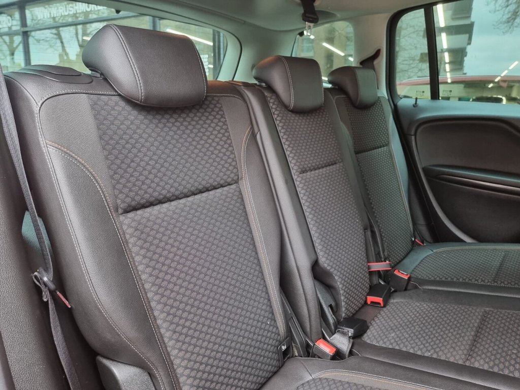 Used Vauxhall Zafira 2016 for sale - 78017023: Photo 16