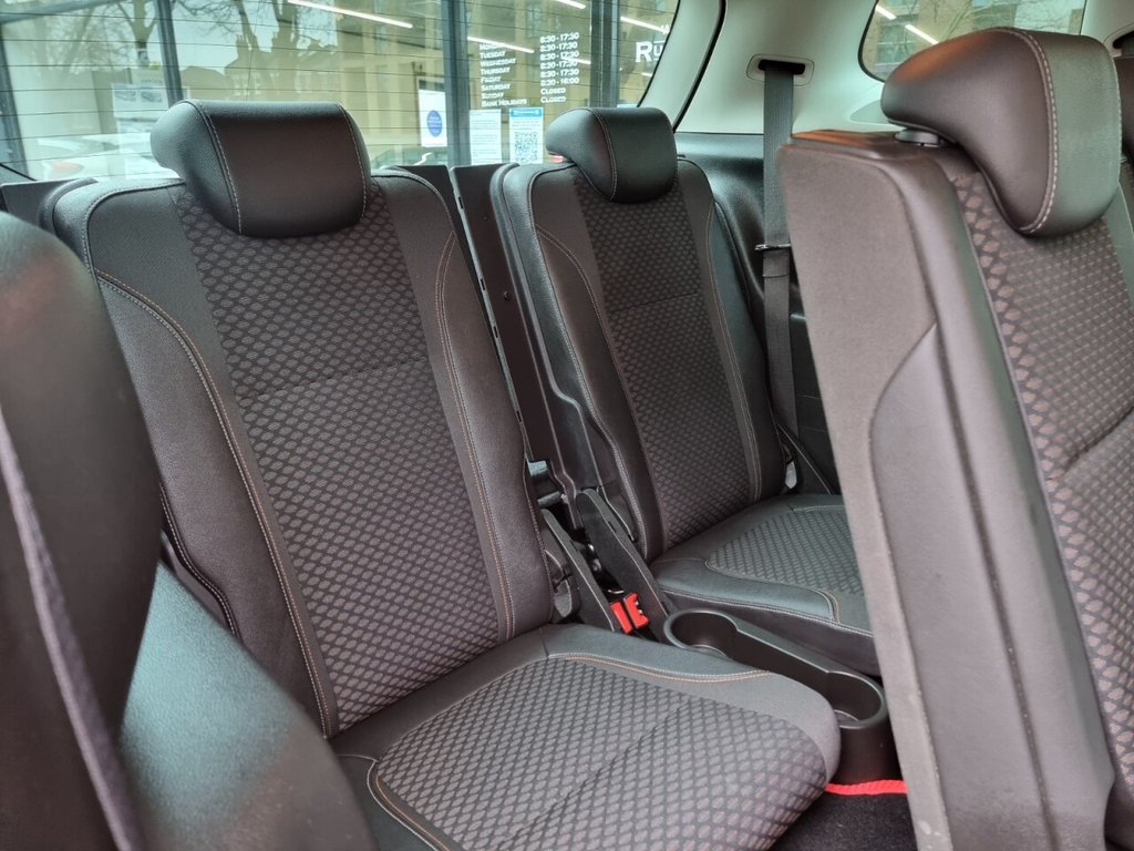 Used Vauxhall Zafira 2016 for sale - 78017023: Photo 17