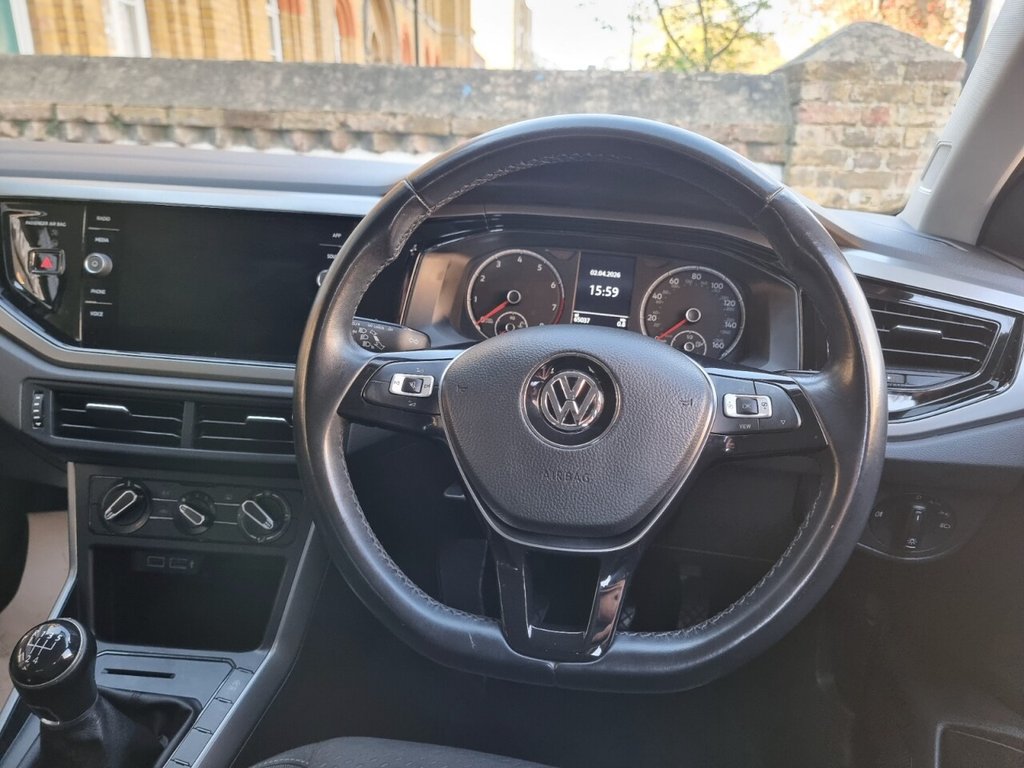 Used Volkswagen Polo 2019 for sale - 78180779: Photo 2