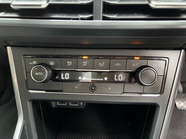 Used Volkswagen Polo 2018 for sale - 75195417: Photo 32