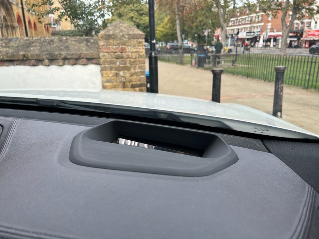 Used BMW 6 Series Gran Turismo 2018 for sale - 76210165: Photo 23