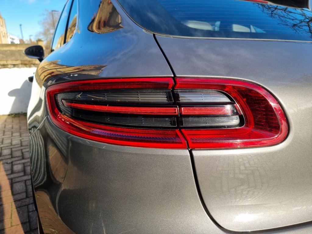 Used Porsche Macan 2015 for sale - 77672757: Photo 24