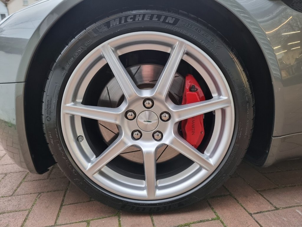 Used Aston Martin Vantage 2006 for sale - 77594272: Photo 48