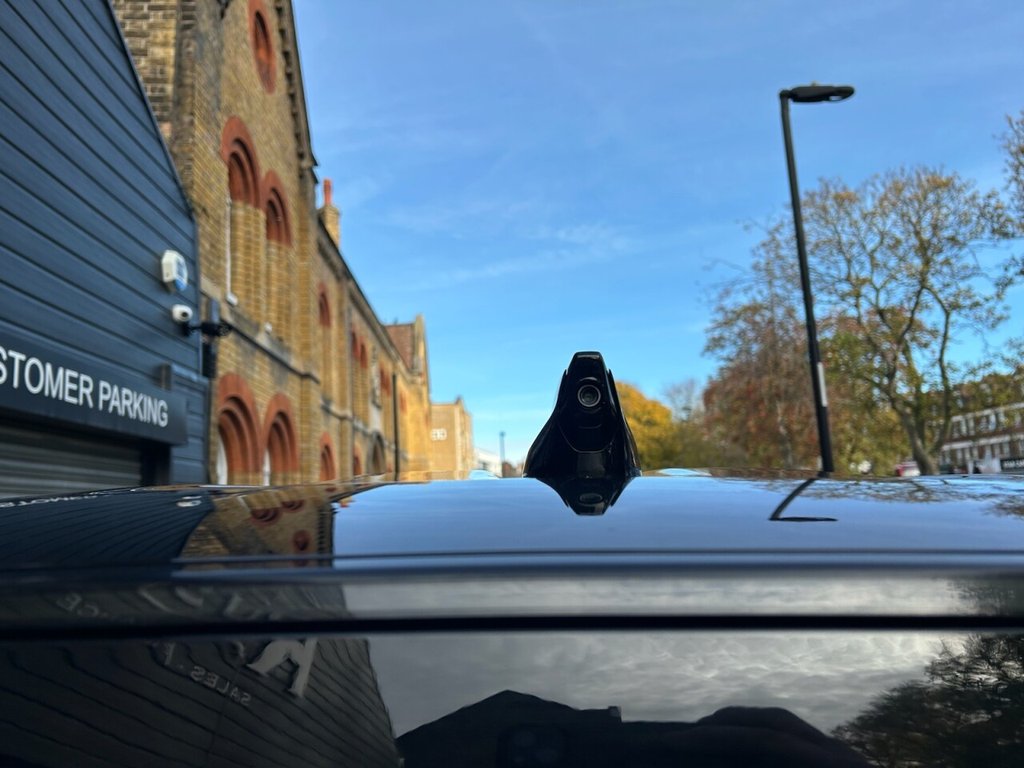 Used Land Rover Defender 2020 for sale - 76527245: Photo 19