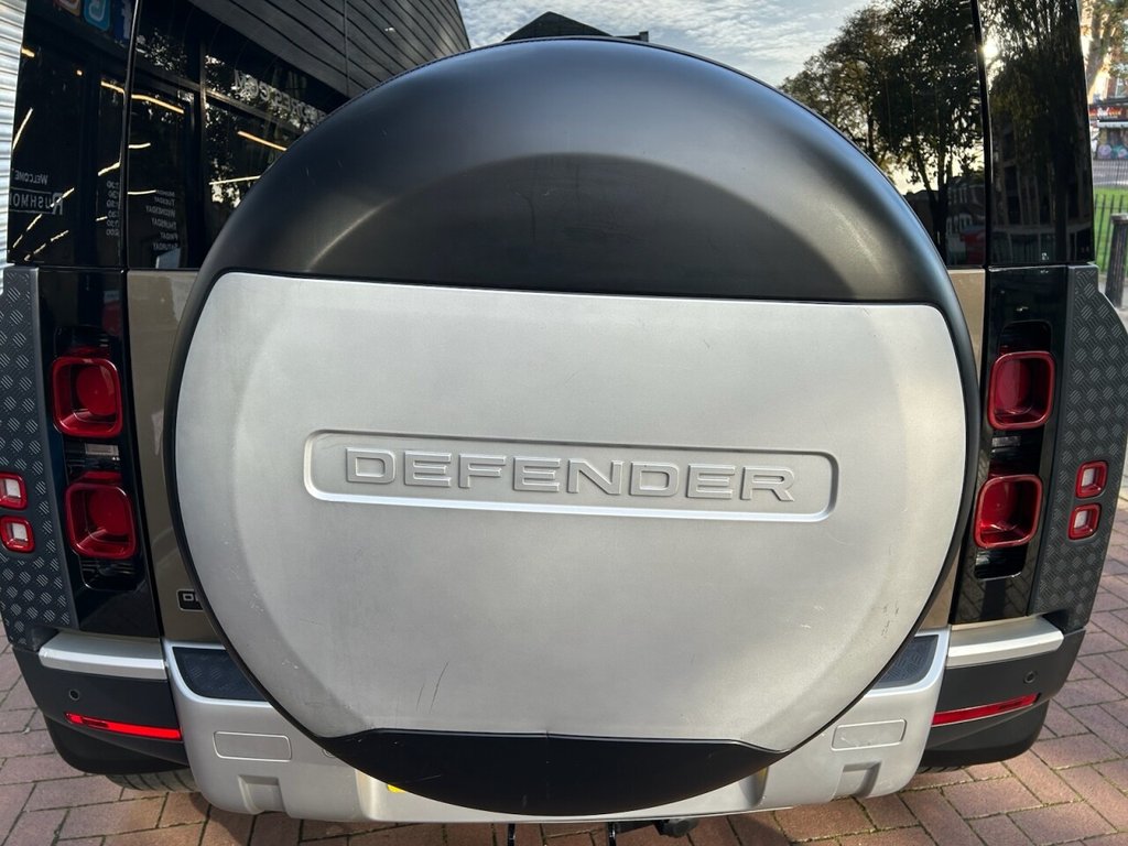 Used Land Rover Defender 2020 for sale - 76527245: Photo 20
