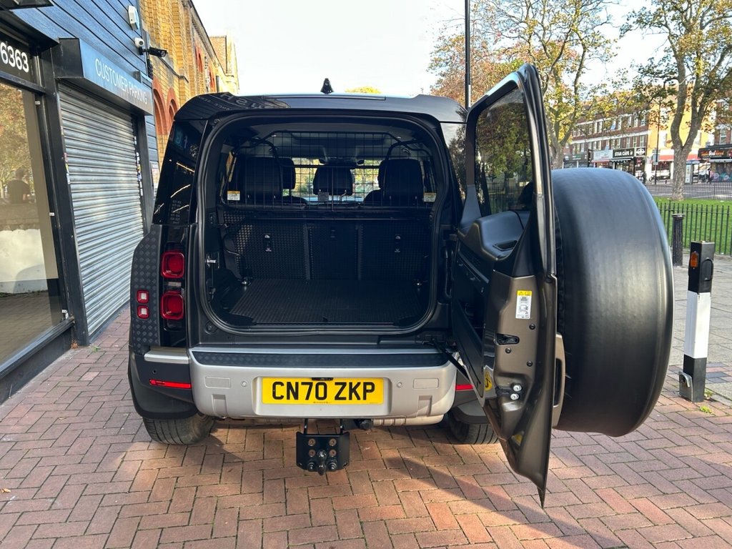 Used Land Rover Defender 2020 for sale - 76527245: Photo 23