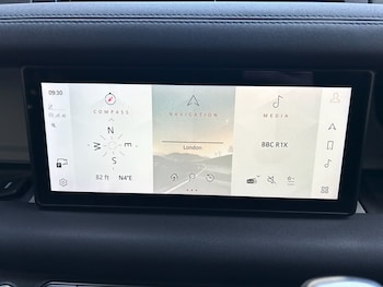 Used Land Rover Defender 2020 for sale - 76527245: Photo