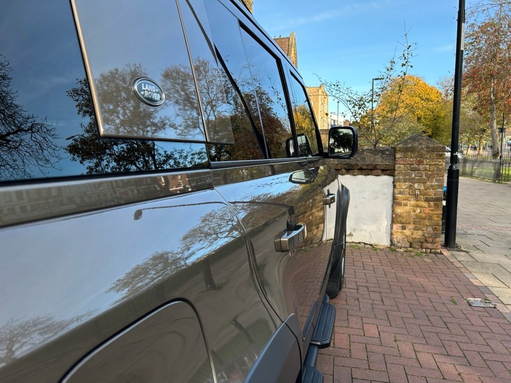 Used Land Rover Defender 2020 for sale - 76527245: Photo 33