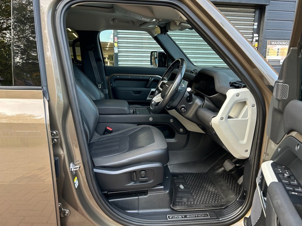 Used Land Rover Defender 2020 for sale - 76527245: Photo 44